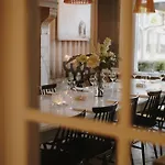 Boutique Manna - Quality Отель Неймеген