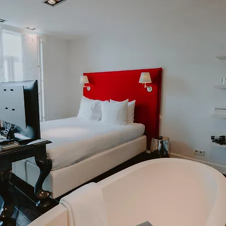 Manna Hotel 4*
